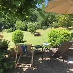 De Madel Couette-café 4*