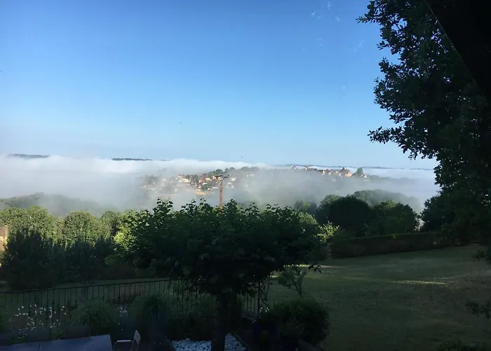 Panzió De Madel Domme