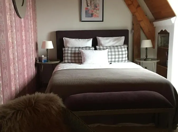 De Madel Bed & Breakfast